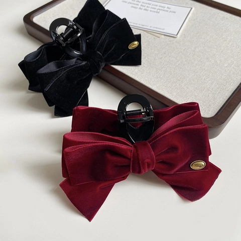 Vintage Velvet Bow Hair Claw Clip Elegant Large Shark Clip With Gold Metal Tag Fashion Hair Accessories For Women