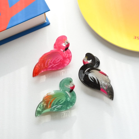Pinza para el Cabello de Flamenco de Acrílico Forma de Animal Textura de Mármol Color Caramelo Elegante Accesorios para el Cabello Hechos a Mano