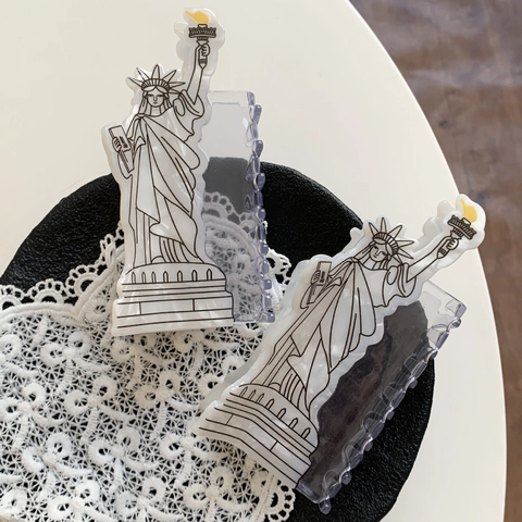 Statue Of Liberty Acetate Hair Claw Clip Elegant Pearlescent Character Shark Clip Handmade Large Hair Accessory For Women