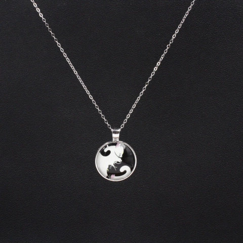Yin Yang Tai Chi Katze Anhänger Halskette Für Damen Herren Legierung Glas Zeitstein Silberne Kette Süßer Tier Schmuck Geschenk