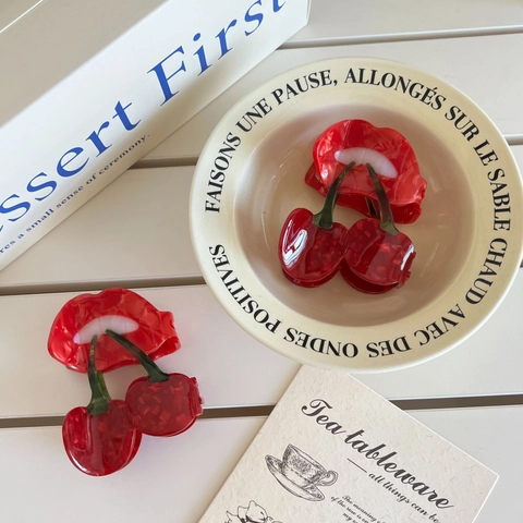 Vintage Französischer Stil Acetat Frucht Kirsche Lippen Haarklammer Marmorierte Textur Haarschmuck Für Damen Alltag Party Styling