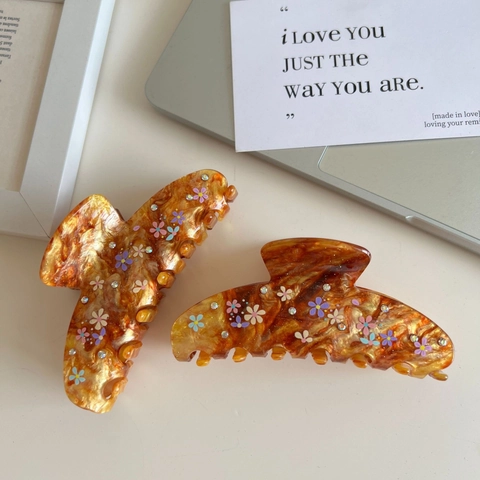 Vintage Acetate Flower Hair Claw Clip With Rhinestones Elegant Caramel Tortoiseshell Large Shark Clip For Women Daily Accessories