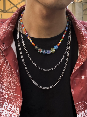 Collier Multicouche pour Homme Perles Colorées avec Pendentifs Fleurs Chaîne en Métal Argenté Bijoux Hip Hop Tendance