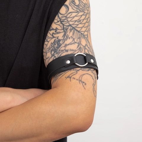 Punk Gothic PU-Leder Armstrumpfband Für Herren Verstellbares Armband Mit Metallring O-Round Bizeps Manschette Harajuku Schmuck