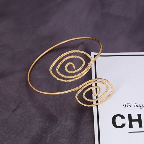 Bohemian Vintage Spiral Upper Arm Bracelet Zinc Alloy Electroplated Geometric Adjustable Open Armband Jewelry For Women