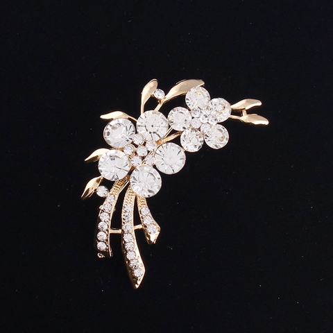 Elegant Alloy Crystal Flower Brooch For Women Gold Plated Rhinestone Floral Pin For Wedding Bridal Suit Coat Jewelry
