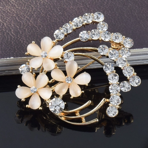 Elegant Alloy Flower Brooch For Women With Cat Eye Stone And Rhinestone Vintage Wedding Banquet Clothing Pin Jewelry