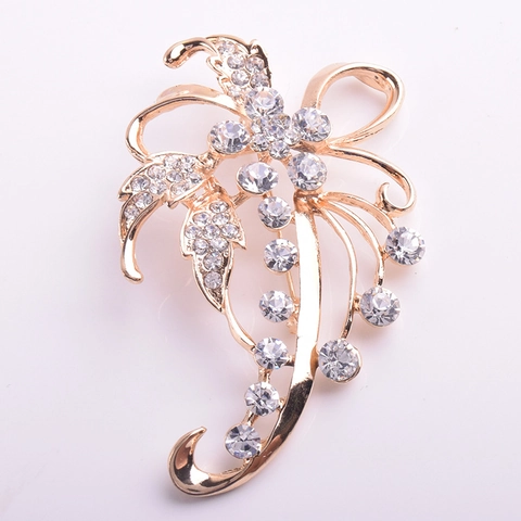 Elegant Alloy Flower Brooch For Women Shiny White Rhinestone Floral Pin Wedding Banquet Clothing Decoration Fashion Jewelry