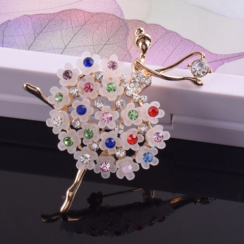 Elegant Colorful Rhinestone Ballet Girl Brooch For Women Alloy 3D Flower Ballerina Pin For Suit Dress Fashion Jewelry Gift