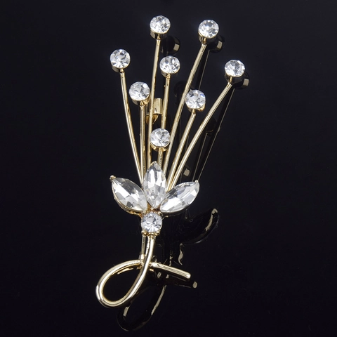 Elegant Gold Alloy Rhinestone Flower Bouquet Brooch For Women Fashion Clothing Pin Jewelry Accessory Decorative Corsage