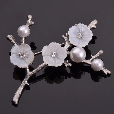 Broche de Rama de Flor de Ciruelo Estilo Chino Vintage para Mujer Aleación Incrustada Strass Perla Artificial Alfiler de Ropa