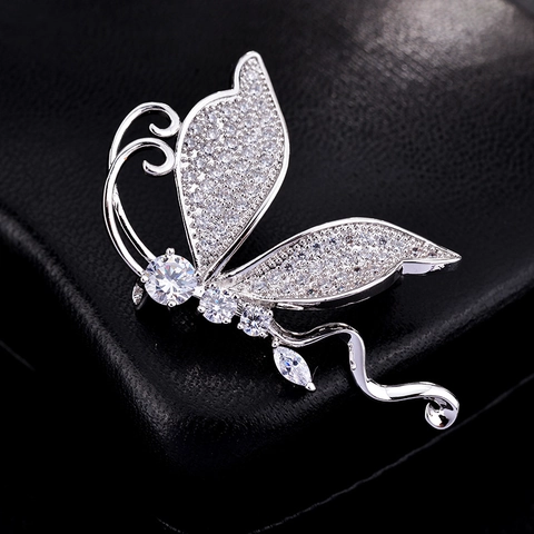 Elegante Broche de Mariposa de Cobre y Circonia para Mujer Moda Brillante Alfiler de Mariposa Microincrustado Joyería de Banquete