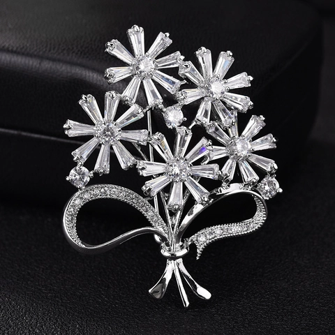 Elegante Broche de Ramo de Margaritas de Circonia para Mujer Ramillete de Flores de Cobre Plateado Brillante Joyería de Moda