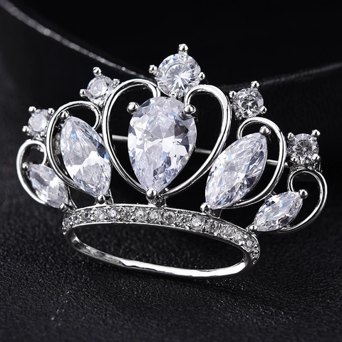 Luxus Elegant Kupfer Zirkonia Krone Brosche Für Damen Gold Silber Vergoldete Nadeln Vintage Mode Schmuck Anzug Corsage Accessoire