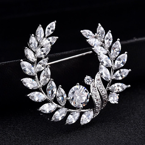 Elegante Spilla a Ghirlanda di Ramo d'Ulivo in Rame e Zirconia per Donna Spilla a Fiore di Moda Stile Coreano per Cappotto Gioielli da Festa