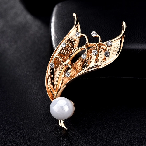 Spilla a Fiore in Lega Vintage con Perla Artificiale Elegante Spilla Botanica con Strass Gioielli per Donna Cappotto Abito Accessori Completo