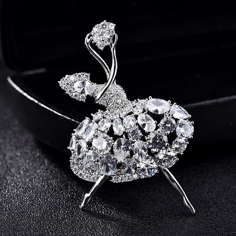 Elegante Spilla Ballerina di Danza Classica in Rame e Zirconia per Donna Scintillante Spilla Ballerina con Perla Artificiale Fibbia per Sciarpa di Seta Gioielli Regalo