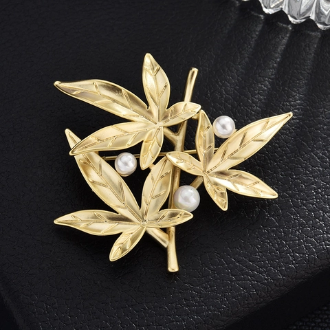 Elegante Spilla in Rame Placcato Oro a Foglia di Bambù Con Perle Artificiali Spilla da Balia Pianta per Donna Uomo Accessori per Abiti