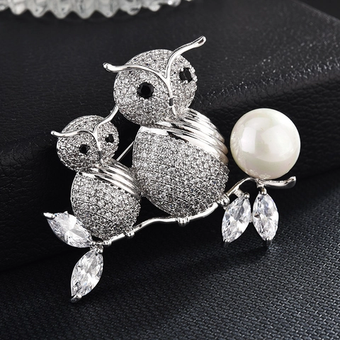 Spilla Gufo Animale Vintage in Rame con Zirconia e Perla Artificiale Accessori per Abiti da Donna Cappotti Gioielli Regalo