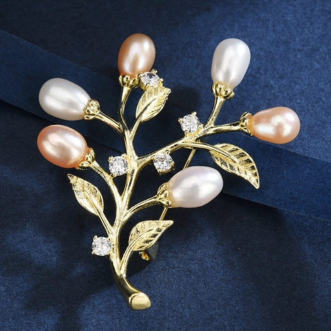 Elegante Koperen Tak Broche Met Zoetwaterparel En Zirconia Micro-Inleg Bloem Reversspeld Voor Dames Pak Mantel Sieraden