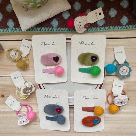 Pinces à Cheveux et Élastiques en Tissu Faits à la Main Avec Fleurs et Pompons Accessoires de Cheveux Animaux Cœur pour Filles Enfants