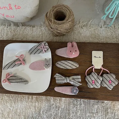 Koreanischer Stil Kinder Stoff Handgemachte Haarspangen Set Süße Hase Schleife Gestreifte Blume Stern Haargummis Mädchen Haarschmuck