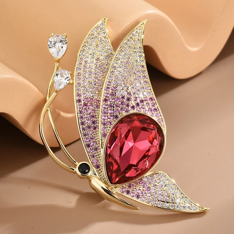 Elegante Spilla a Farfalla in Rame con Zirconia per Donna Spilla per Corsetto in Strass di Alta Qualità Gioielli da Matrimonio Festa