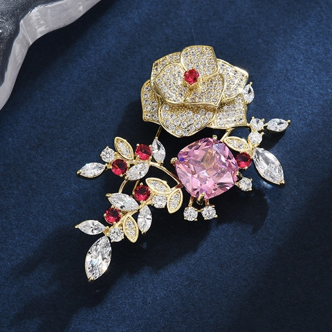 Elegant Korean Camellia Flower Brooch For Women Copper Inlaid Zirconia Pin High End Fashion Suit Corsage Jewelry Accessory