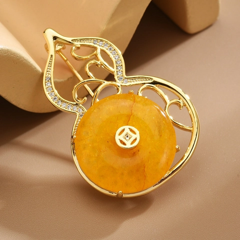 Spilla a Forma di Zucca in Rame Vintage Con Zirconia Cera d'Api Intarsiata Stile Classico Cinese Elegante Corsage per Donne Gioielli Regalo