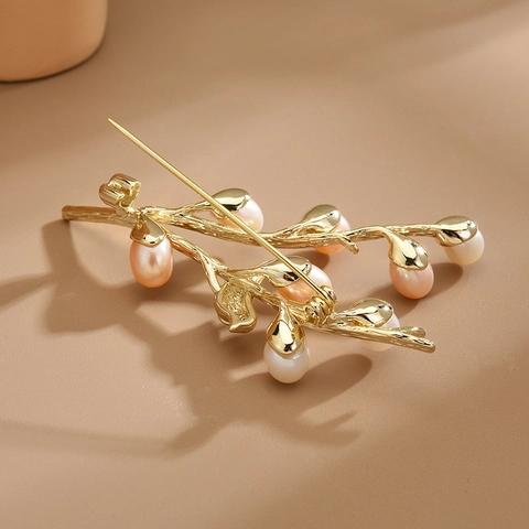 Élégante Broche en Cuivre Branche et Oiseau Avec Perle d'Eau Douce Épingle Décorative Or pour Femme Bijoux