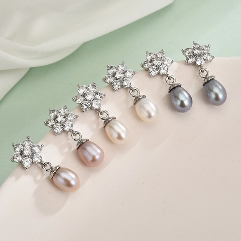 Elegante 925 Sterlingsilber Ohrstecker-Stift Künstliche Perle Tropfenohrringe Blumige Strass Hängeohrringe Für Damen Schmuck