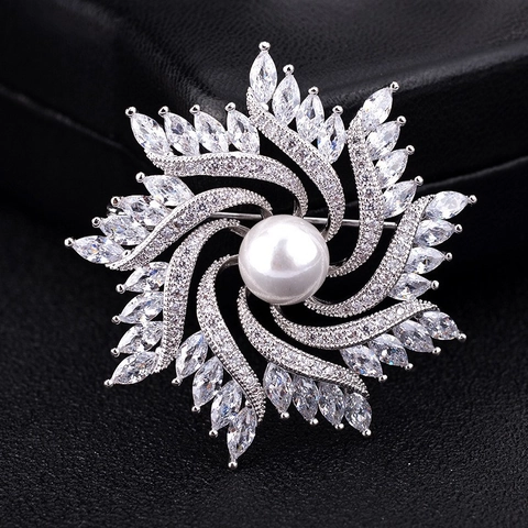 Lussuose Spille Animali in Zirconia per Donna Elegante Cigno Gufo Volpe Cervo Spilla in Strass Accessori Gioielli in Lega