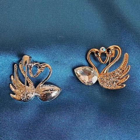 Elegante Legering Dubbele Zwaan Broche Voor Vrouwen Goud Zilver Vergulde Strass Dier Revers Speld Mode Accessoires Sieraden Cadeau