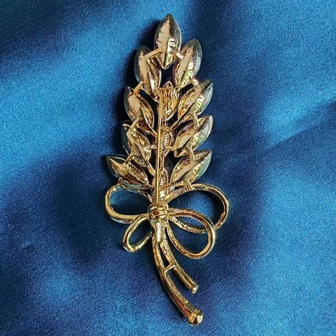 Spilla a Spiga di Grano in Lega di Alta Qualità Con Zirconia Elegante Fiocco a Forma di Foglia Spilla Spilla Viola Rosa Cristallo Donna Gioielli