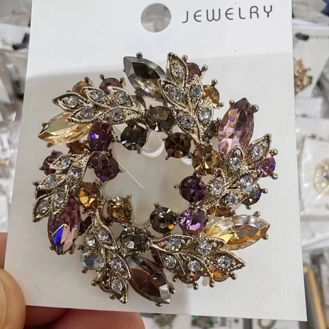 Eleganter Brosche Kranz Aus Legierung Mit Zirkonia Vintage Bunter Kristall Brustnadel Goldfarben Damen Modeschmuck Zubehör