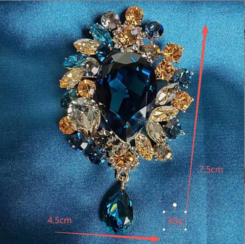Squisita Spilla a Fiore in Lega di Zirconia Vintage per Donna Spilla Elegante con Cristallo Blu Scuro e Forma di Foglia