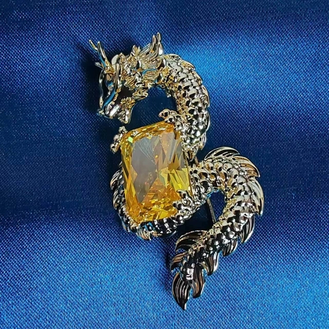 Chinese Style Gold Plated Copper Dragon Brooch With Zircon Rhinestone Ethnic Animal Lapel Pin For Women Men Jewelry Gift