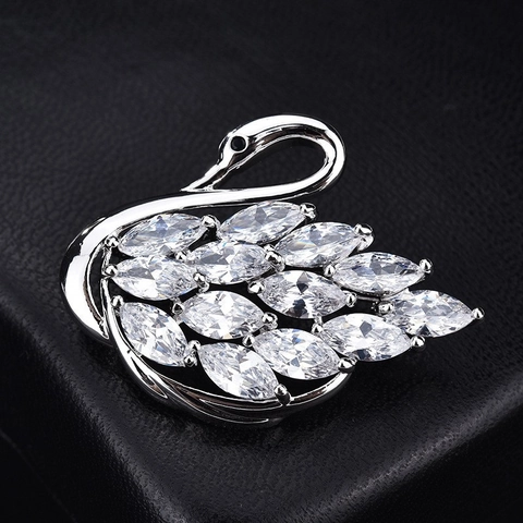 Elegante Spilla a Cigno Argento Con Intarsio in Zirconia Marquise Design Animale Sofisticato per Donna Completi Blazer Gioielli