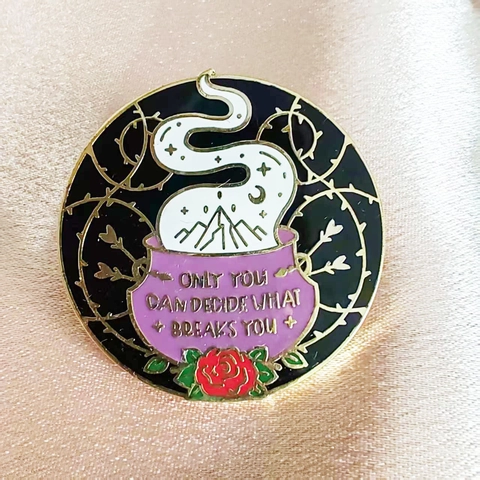 Inspirerende Citaat Heksenketel Roos Emaille Pin Broche Mysterie Sterren Maan Legering Badge Gothic Fantasie Sieraden