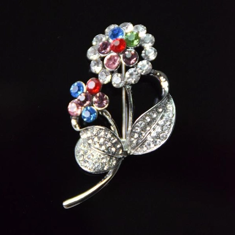 Elegante Mehrfarbige Strass Blume Brosche Silber Legierung Floral Brustnadel Für Damen Anzug Mantel Party Schmuck Zubehör