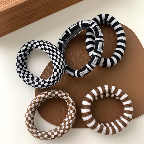 Minimalist Checkerboard Striped Knit Scrunchies High Elastic Thick Fabric Hair Ties Daily Ponytail Holders Women Hair Accessories