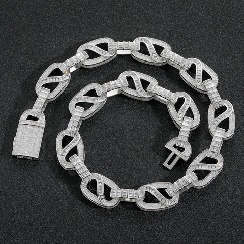 Collana a Catena Hip Hop da Uomo in Rame con Micro Intarsi in Zirconia Cubica e Maglie Infinite per Accessori Street Style
