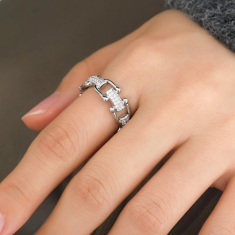 Luxury Copper U-Shaped Horseshoe Buckle Open Ring For Women Men Micro Inlaid Zirconia Adjustable Hip Hop Finger Ring Jewelry
