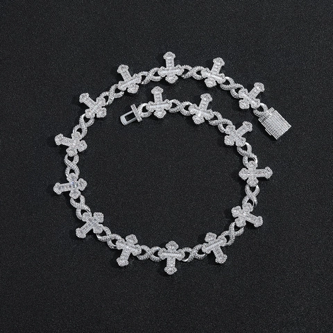 Collier Hip Hop Iced Out Croix Symbole de l'Infini Maillons en Cuivre Zirconia Pavé pour Hommes Femmes Bijoux de Mode