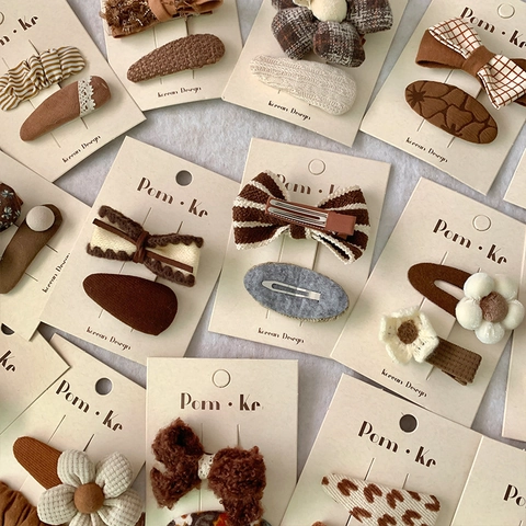 Set di Fermagli per Capelli a Scatto per Bambini in Stile Coreano con Fiori e Fiocchi in Tessuto Toni della Terra Caffè e Latte