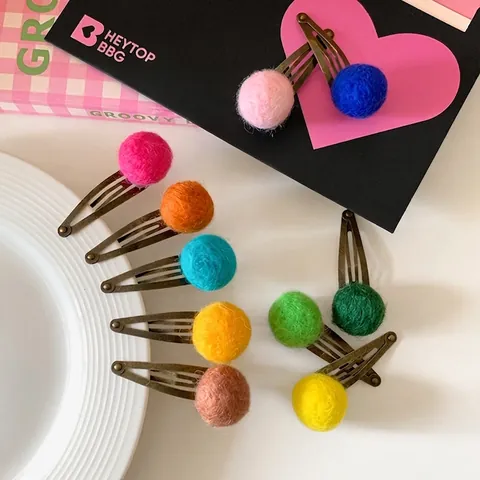 Barrettes à Cheveux Enfants avec Boules de Feutre Colorées Clips à Pression en Alliage Vintage Fait à la Main Accessoires Cheveux