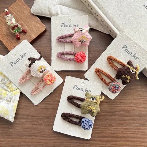 Knit Cartoon Bear Flower Hair Clip Set Handmade Cloth Pompom Embroidery BB Clips Sweet Korean Style For Kids Girls Hair Jewelry