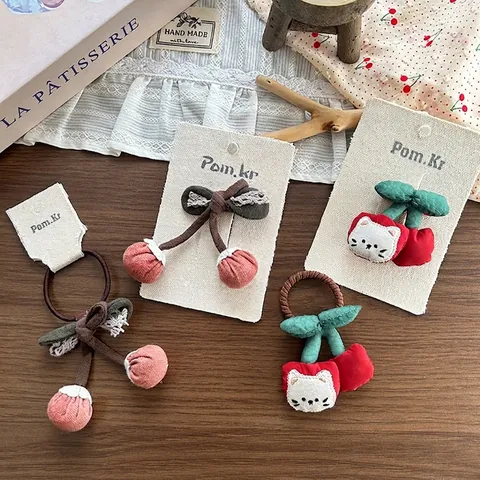 Accessori per Capelli Dolci in Stile Coreano Per Bambine Fermagli e Elastici in Tessuto Fatti a Mano con Ricamo di Ciliegie e Gatti