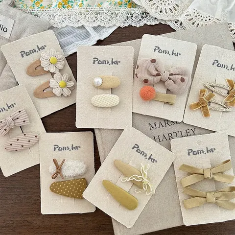 Koreanischer Stil Cremegelb Stoff Schleife Blume Haarklammern Für Kinder Mädchen Süß Punktmuster Künstliche Perle Haarnadeln