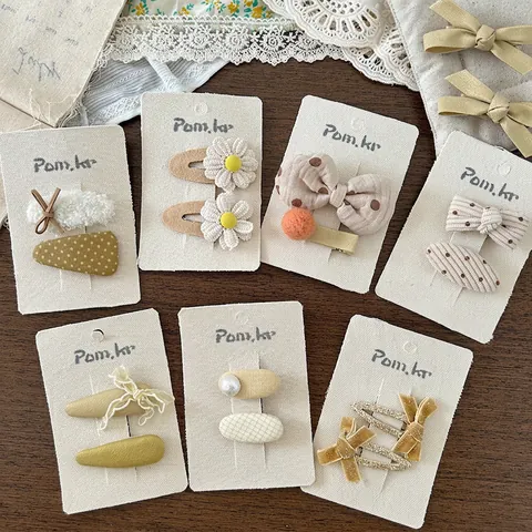 Koreanischer Stil Cremegelb Stoff Schleife Blume Haarklammern Für Kinder Mädchen Süß Punktmuster Künstliche Perle Haarnadeln